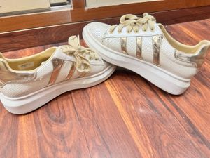 Stylish White &amp; Gold Sneakers