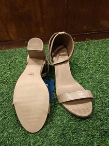 Curiozz women's heel sandals