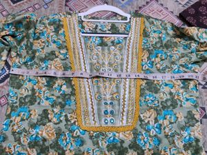 40 Size -Floral Kurta Set with Pants