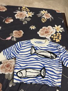 Unique Fish Print Striped Sweater