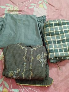 grey colour suit set beautiful ❤️