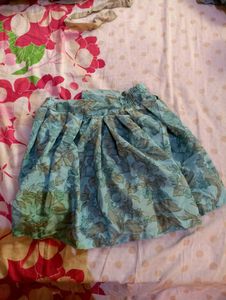 set of 10 kids clothes (2-4 years)