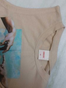 Urbanic Graphic Crop Tank Top