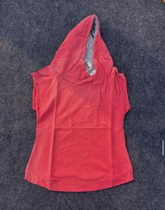 Sleeveless Pink Hoodie Top