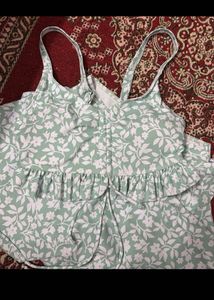 🌿 Sage Green Floral swim suit