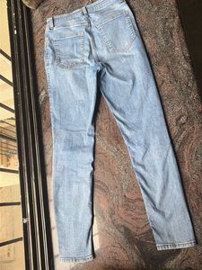 H&amp;M Light Wash High-Waisted Jeans