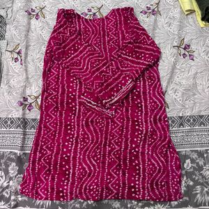 Vibrant Pink Bandhani Print Kurta