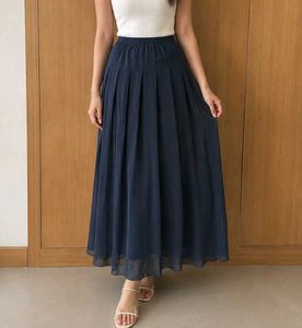 Elegant Pleated Maxi Skirt