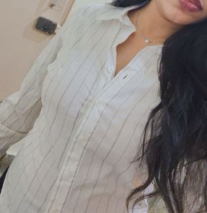 H&M Classic Fitted Striped Button-Up Shirt