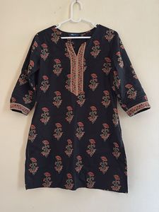 Black Floral Print Kurta