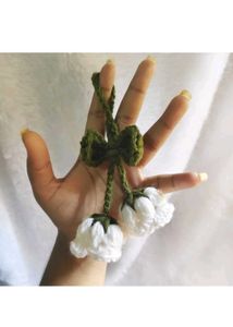 woolen white lili with bow🎀