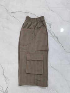 Striped Cargo Cropped Pants  5 pockets