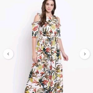 Stylish Cold Shoulder Floral jumpsuit