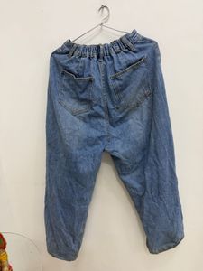 Light Wash Relaxed Fit Denim Jeans