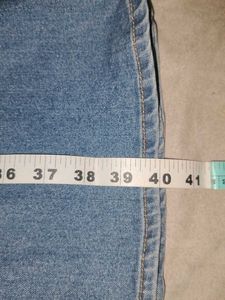 Light Wash Flared Jeans