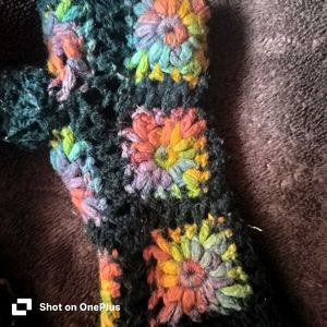 Colorful Crocheted hand gloves