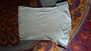 7 - 8 Yrs T Shirt Used But Good Condition.