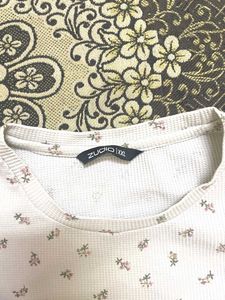 Cute Floral Print Cropped T-Shirt