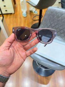 Ray-Ban Sunglasses - Classic Style