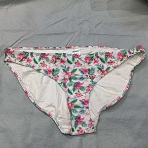 Floral Print 😍Bikini Bottoms