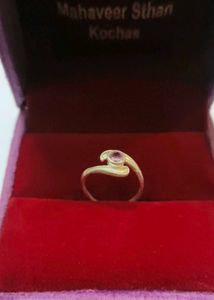 Elegant ring with Pink Stone pure silver