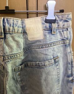Zara Light Wash Mom For Denims