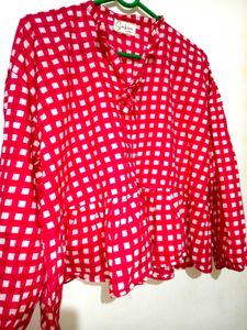 Chic Red &amp; White Checkered Peplum Top 40"-44"