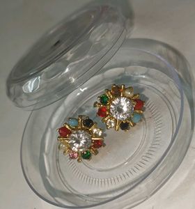 Vintage Multicolor Stud Earrings✨