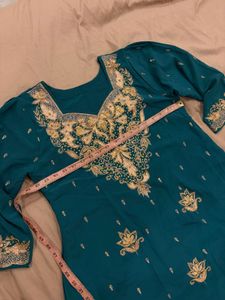 Vintage suit set with farshi salwar