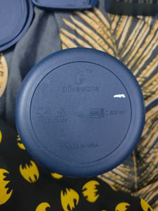 Oliveware Lunch Box