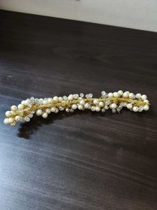 Elegant Pearl and Crystal Hair Vine