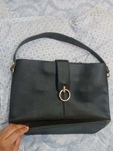 Chic Black Faux Leather Shoulder Bag