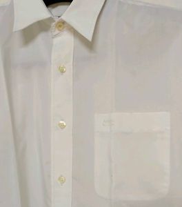 ARROW Men's Classic White Short Sleeve Shirt