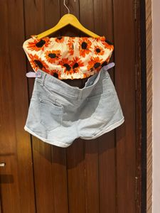 Cute Sunflower Crop Top &amp; Denim Shorts Set