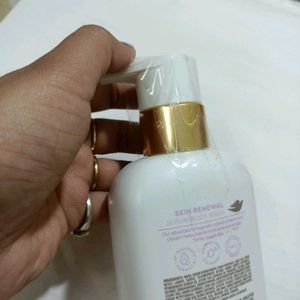 Dove Skin Renewal Body Wash
