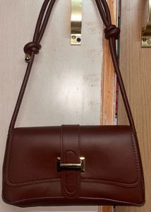 Chic Brown Shoulder Bag