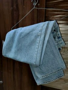 Light Wash Straight Leg Jeans