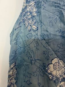 Blue Floral Cotton Kurta not faded !!!