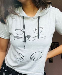 Size-small Colour-grey