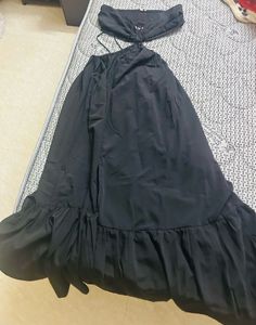 Chic Black Halter Neck Maxi Dress
