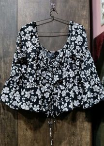 Cute Full Sleeves Black Floral Top 🖤
