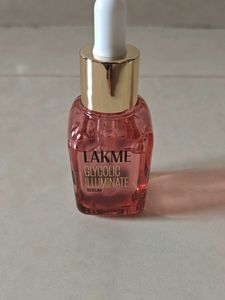 Lakme Glycolic Illuminate Serum