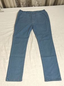 Comfortable Light Wash Denim Jeans