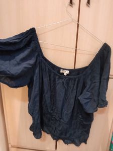 xl lee cooper Off-Shoulder Smocked Peasant Top