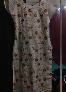 3 Embroidered Kurta Set💗