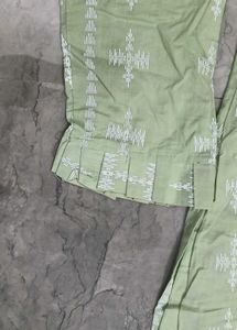 Light Green Kurta with White Print..