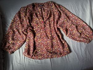 Floral Print Long Sleeve Top