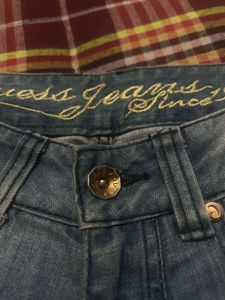 Guess Jeans - Light Wash Denim