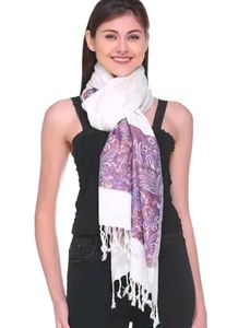 Very Beautiful N Comfortable Woolen Kashmiri Scarf