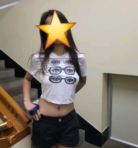 Graphic Print Crop T-Shirt